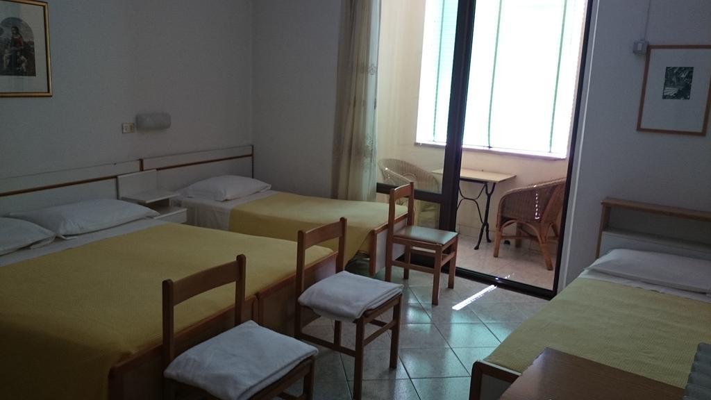 Hotel Sul Ponte Florence Room photo