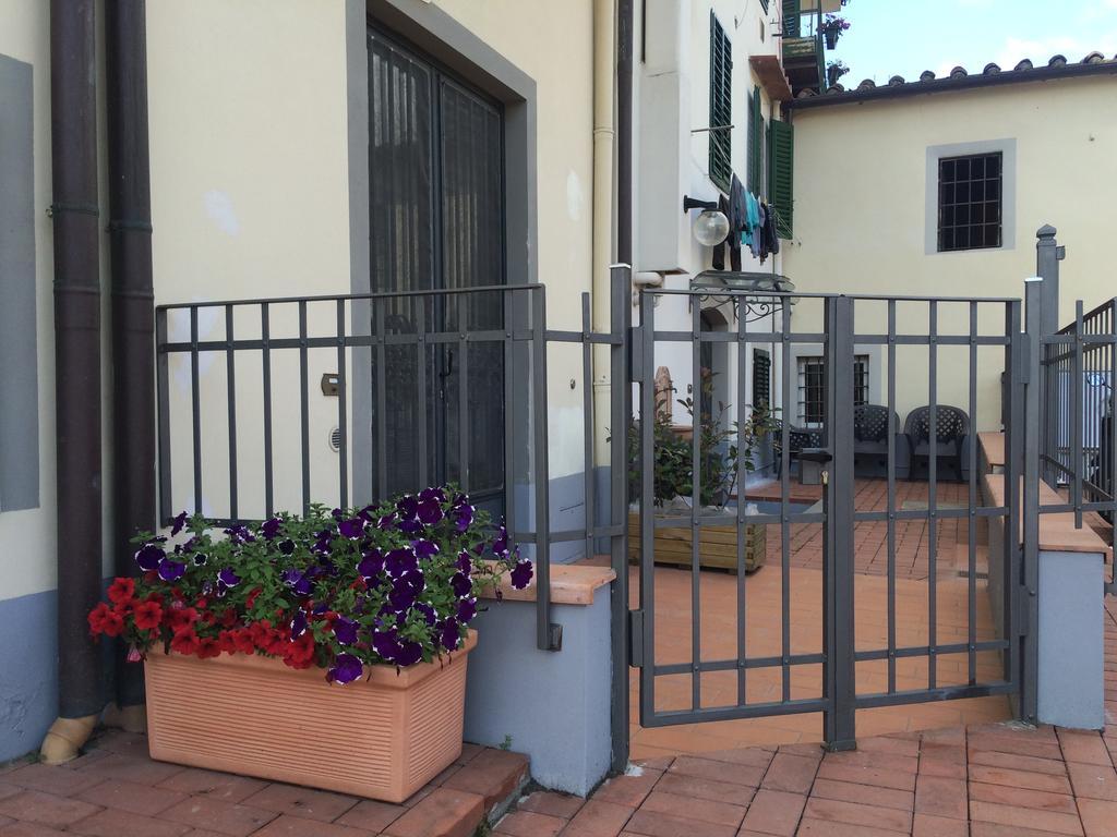 Hotel Sul Ponte Florence Exterior photo